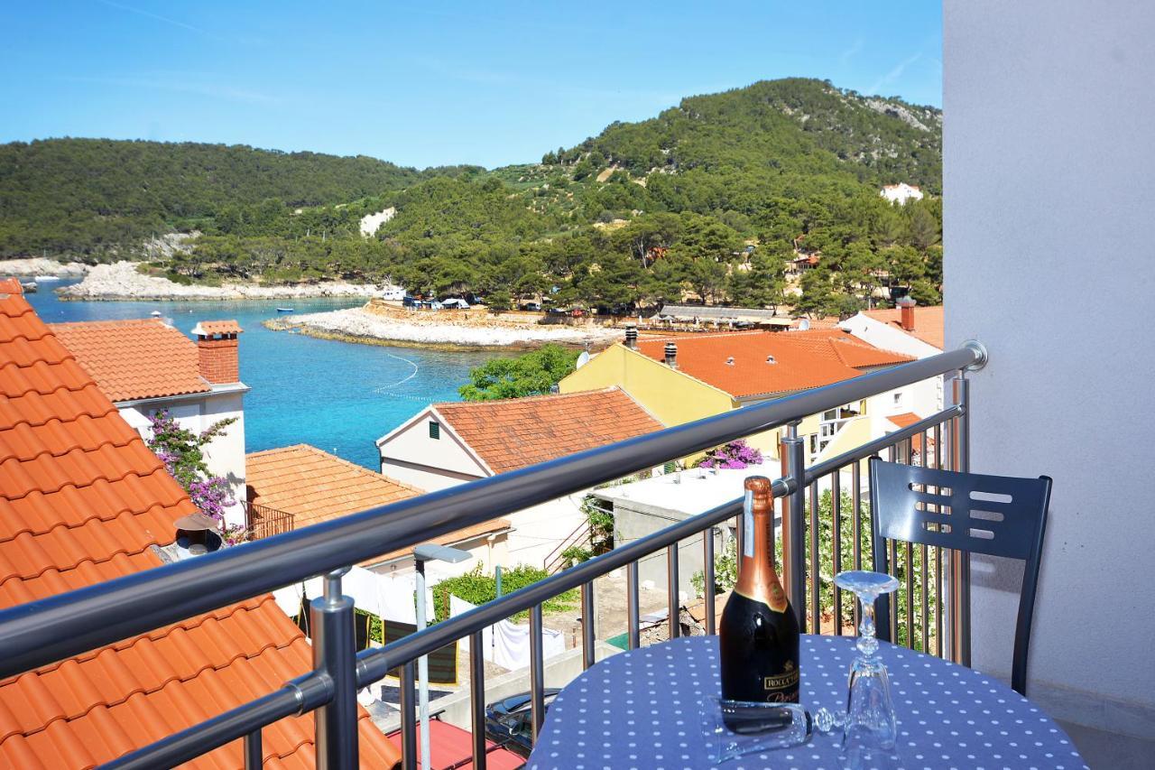 Apartment 'Mimo' In Milna - Hvar Eksteriør billede