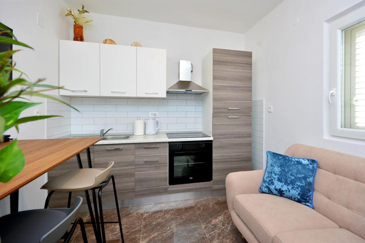 Apartment 'Mimo' In Milna - Hvar Eksteriør billede