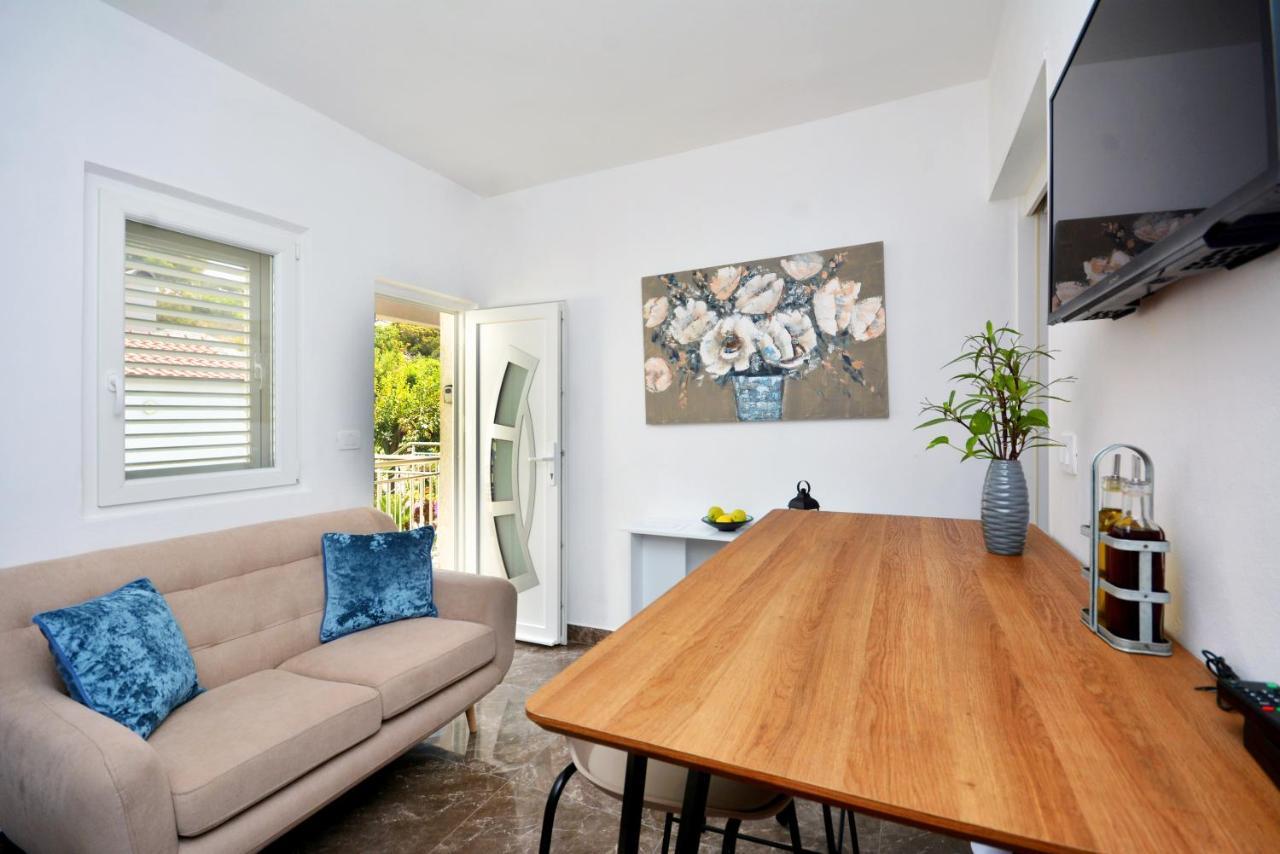 Apartment 'Mimo' In Milna - Hvar Eksteriør billede